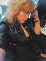 Seul dans mon appartement très ludique transsexuelle