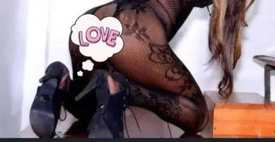 Trixie travesti escorté